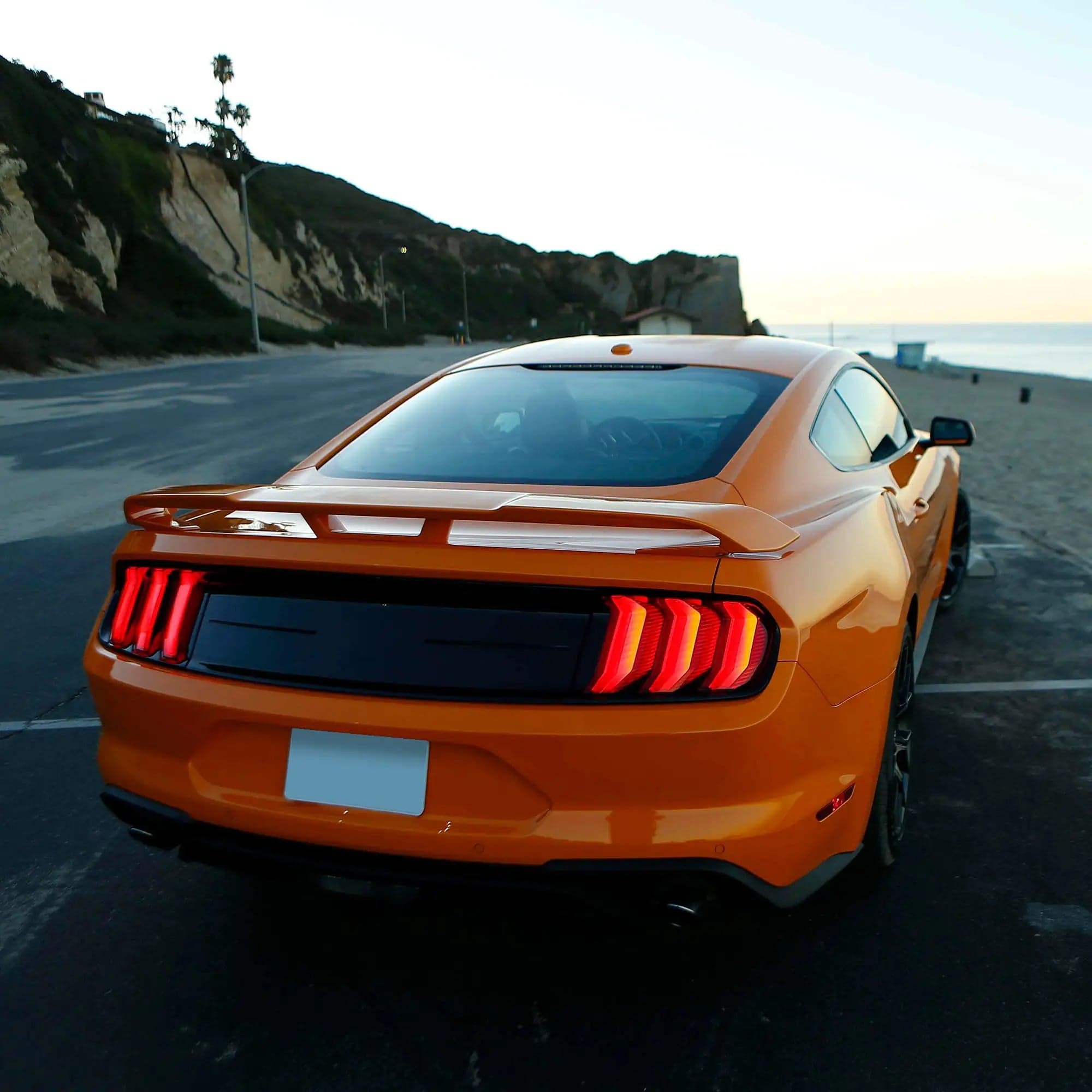 2015-2023 Ford Mustang 6. Generation (S550) LED-Rückleuchten mit 5 modes sequenzieller Blinker | VLA