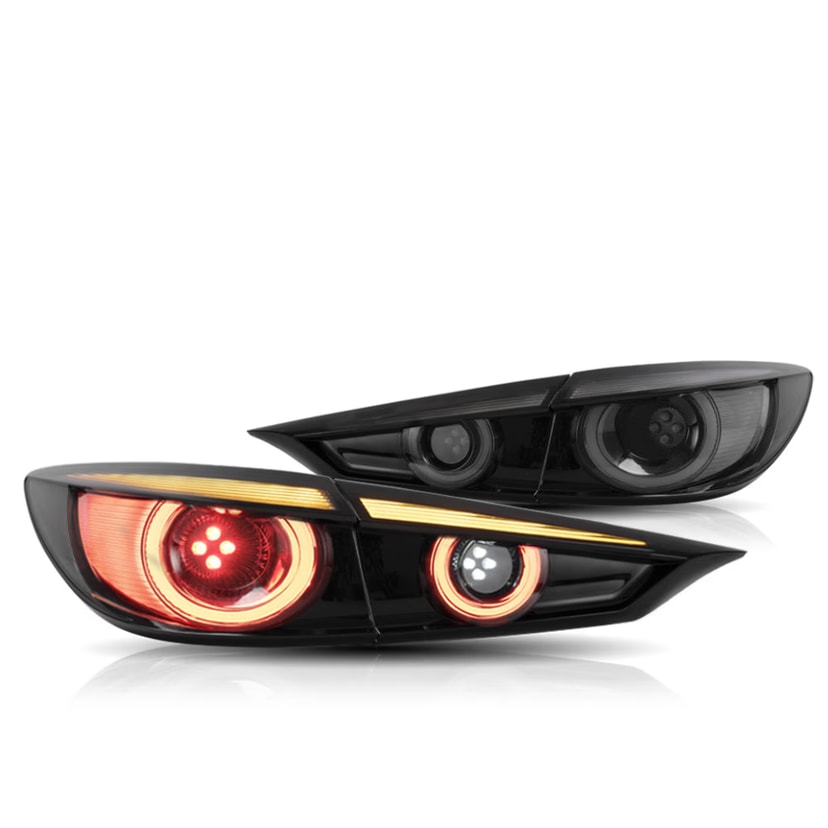 Mazda 3 Aizmugurējie lukturi LED 2014-2018 | VLAND EU